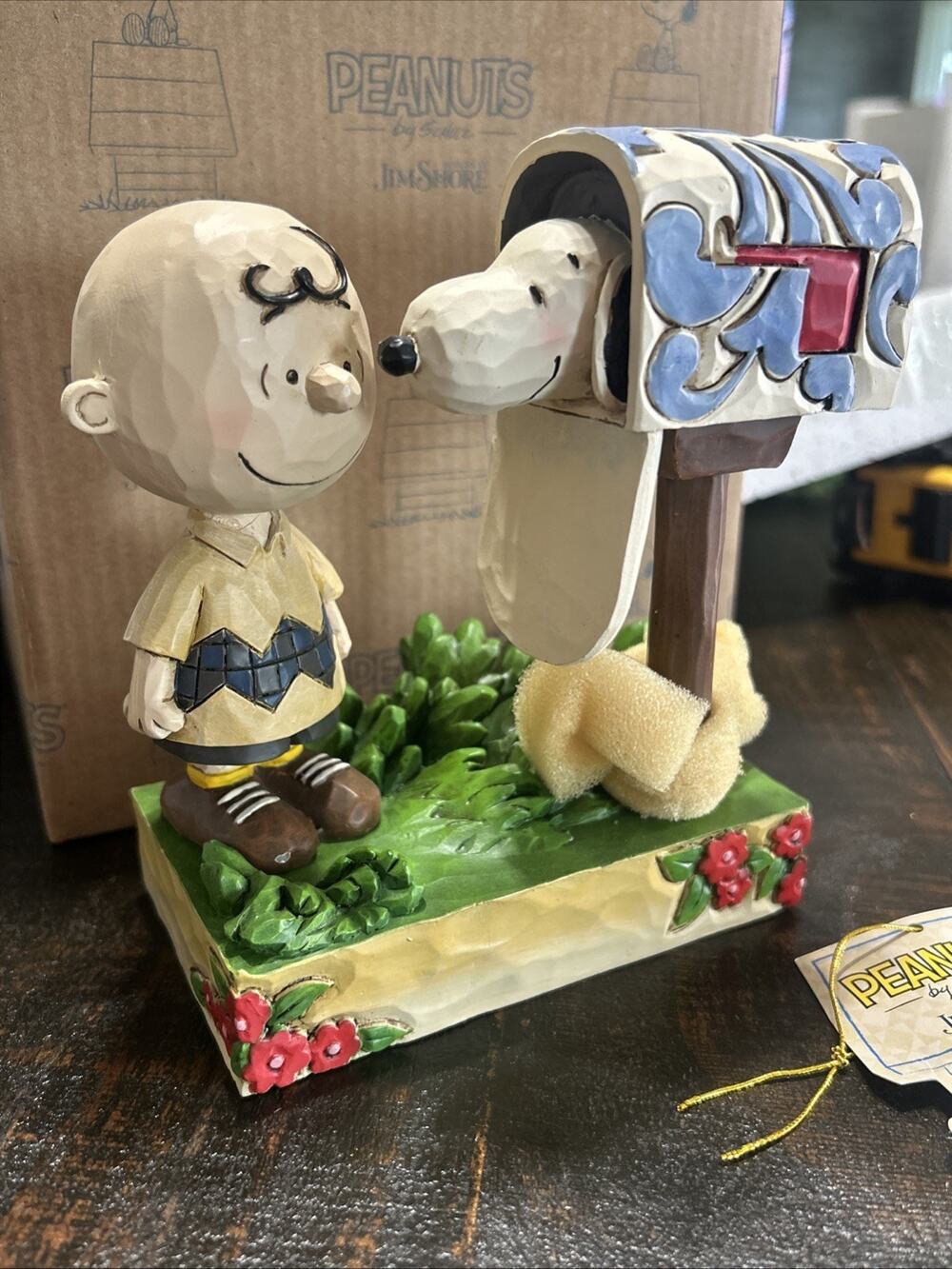 Jim Shore Peanuts “Special Delivery” Charlie Brown & Snoopy Mailbox, New In Box